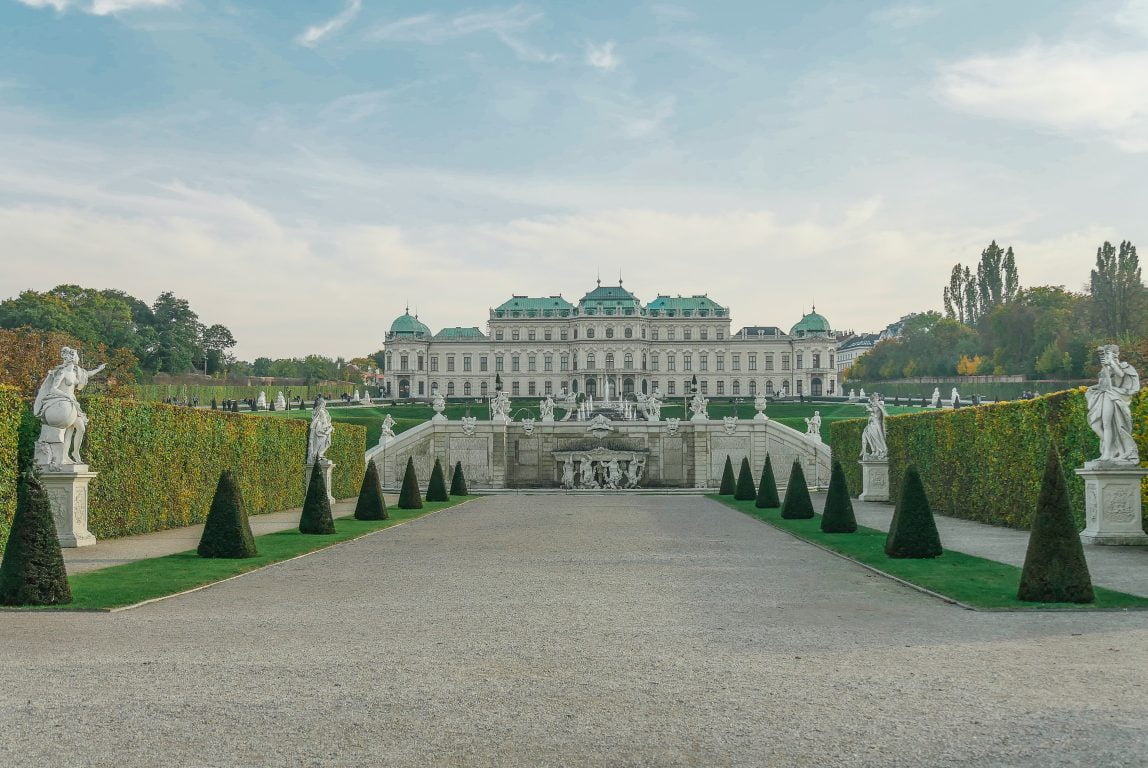 Belvedere Palace Tickets and Tours in Vienna