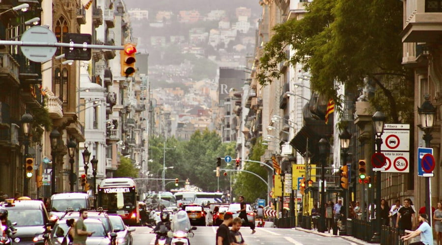Barcelona Getting Around & Transportation